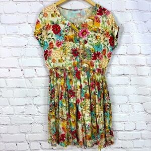 Vintage Floral Mini Dress pleated size medium colorful swing beachy housewife